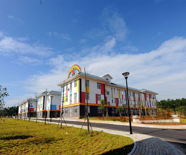 幼儿园安装建筑隔震支座